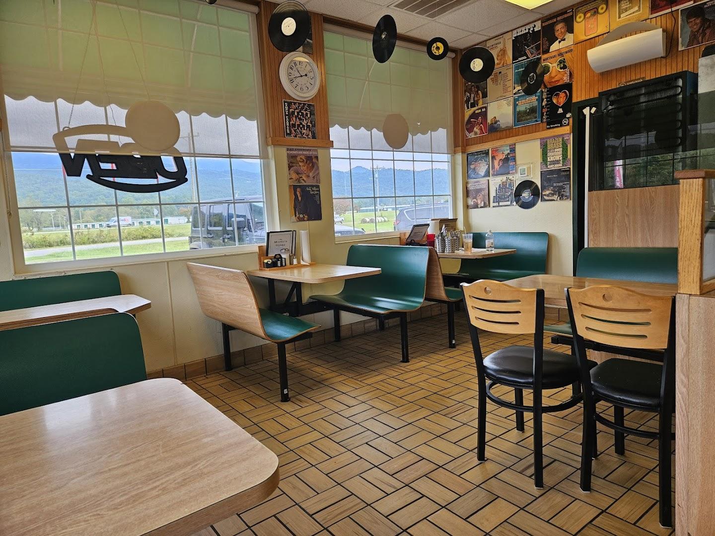 Maria's Diner